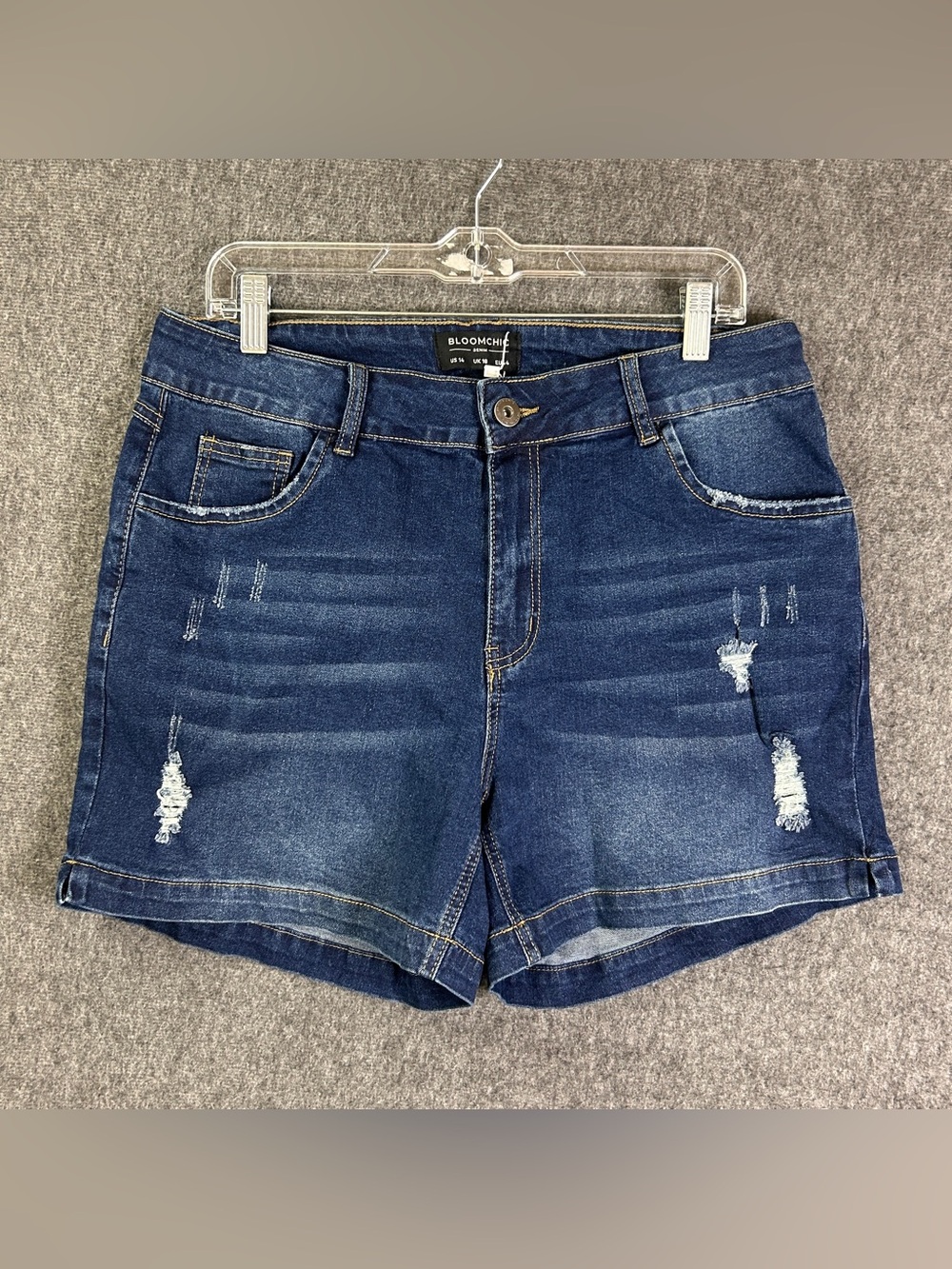BloomChic Denim Shorts Womens 14 Plus Blue Distressed Mom Fit Stretch Pockets